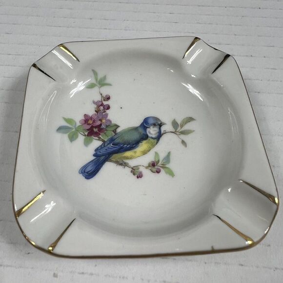 DRESDEN BIRD ASHTRAY Hand Painted With 14K Gold MINI Porcelain ASHTRAY Germany - Picture 5 of 6